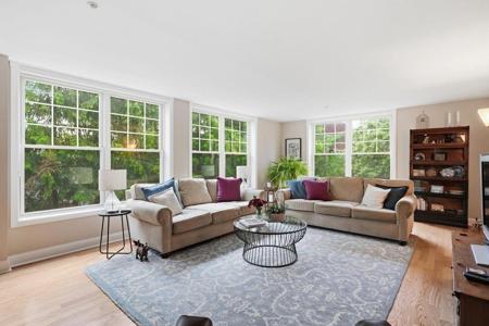 5 Ballister St