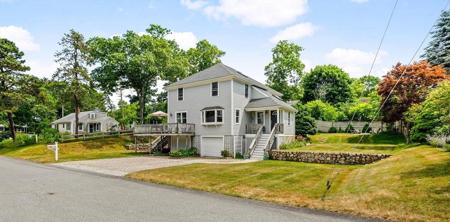 37 Berkeley Dr