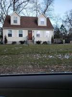 35 Lakeside Ave