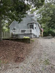 22 Cranberry Rd