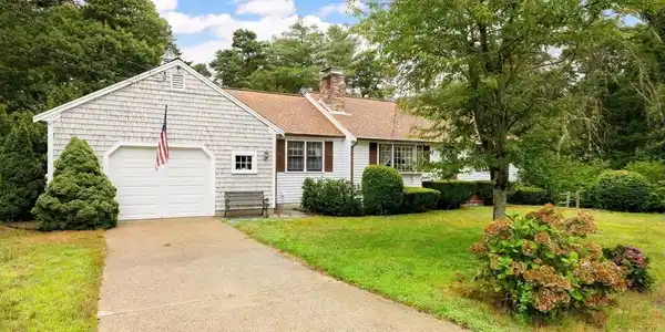 36 Longfellow Drive