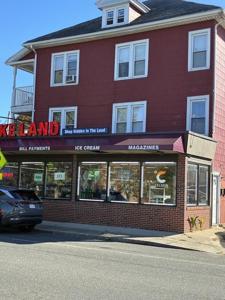 438 Front Street