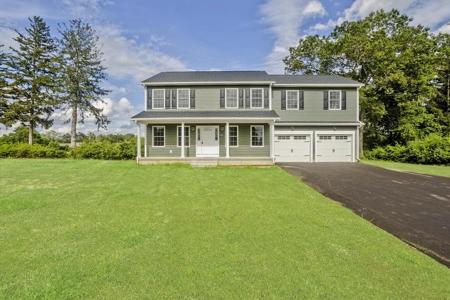 26 Swan Ave