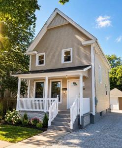 32 Randall Place