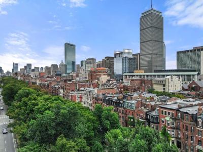339 Commonwealth Ave