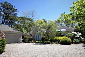 12 Prestwick Lane