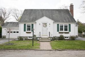 34 Fyrbeck Ave
