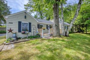 596 Roosevelt Ave