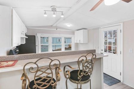 151 Hartford Tpke