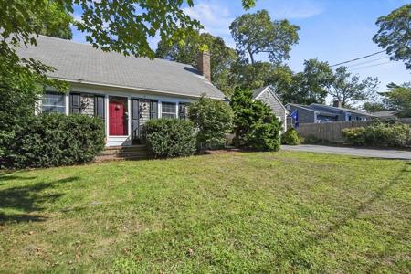 14 School House Road