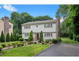 66 Simmons Ave