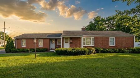 309 Island Pond Rd