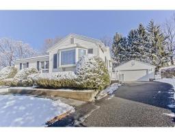 57 Leatherleaf Dr
