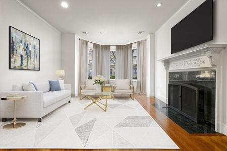 402 Marlborough St