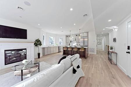 252 Lexington Avenue