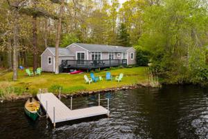 10 Fallons Point Rd