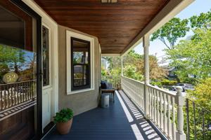 32 Hopkins Rd