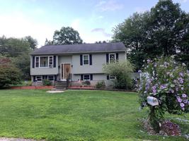 94 Lakeview Dr