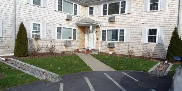 428 Main St