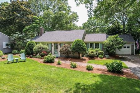 105 Pond St