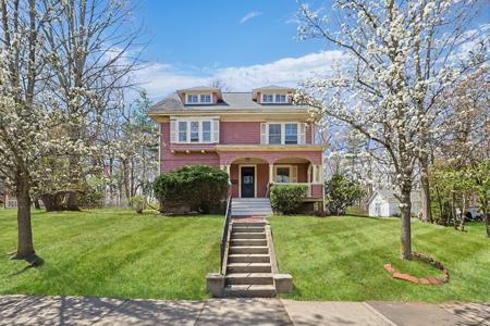92 Dennison Ave