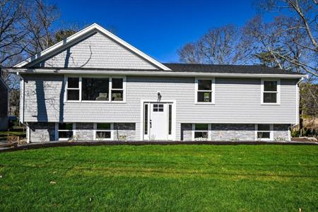 11 Madeline Rd