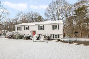 3 Hemlock Drive