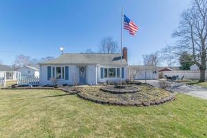 409 Gillette Avenue