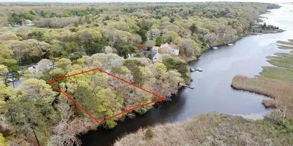 17 Green Pond Rd