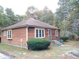 2 Scarlet Drive