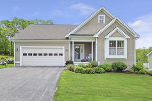 10 Windsor Drive