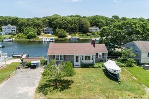 154 Antlers Shore Dr