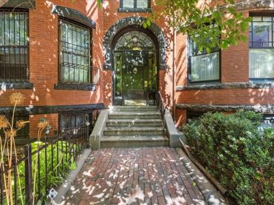 435 Marlborough