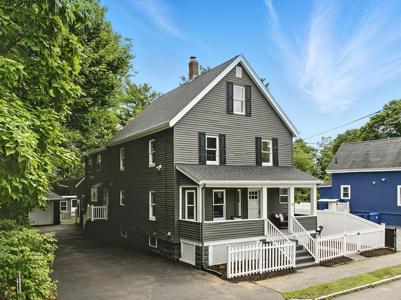 28 Lake St
