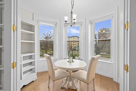362 Commonwealth Ave