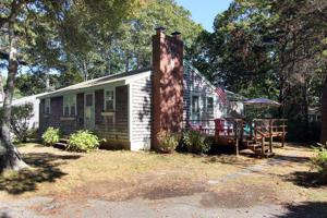 68 Uncle Edwards Rd