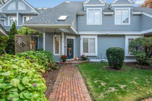 36 Eastern Point Dr