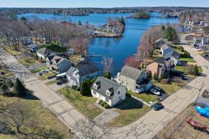 35 Hall Rd