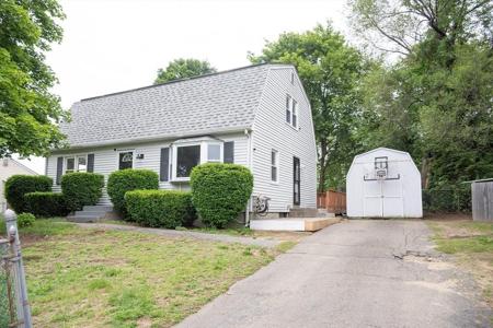 20 Lively Ln