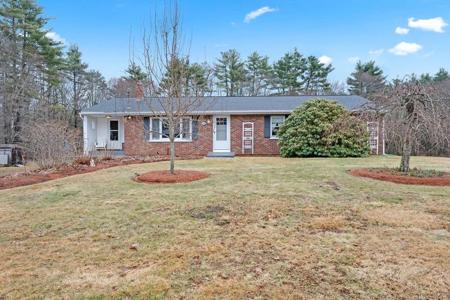 208 New Boston Rd
