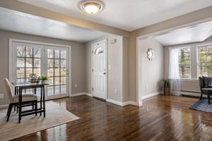 293 LAKE AVE NORTH
