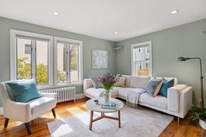 8 Pond Terrace