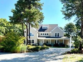 4 Scallop Cove