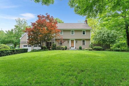 6 Fruit St