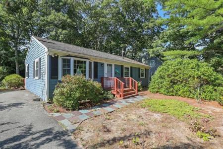 7 Yale Dr