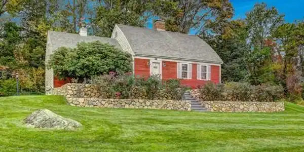26 Bramble Ln