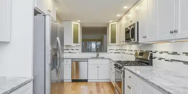 21 West Woods