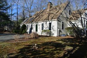 135 Glenneagle Drive