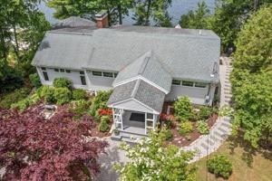 52 Laurelwood Drive