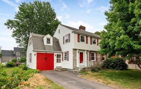 19 Colonial Dr